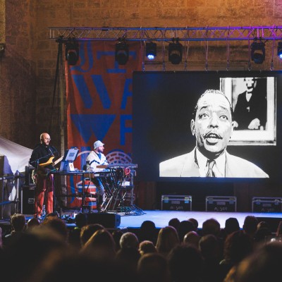 Artico Festival 2025 - Day 1 - Parco della Zizzola, Bra (CN) - 
 


La nuova cartolina recapitata al Parco della Zizzola di Bra, stavolta arriva dall’Abruzzo 💌Giovedì 12 giugno per la prima serata di Artico Festi...