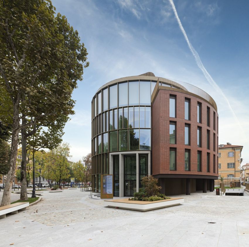 Ma cosa dici? - Cuneo, Cuneo (CN) - L’associazione cuneese FormicaLab Aps, nell’ambito del bando “Educare in Terrazza”, propone sei incontri e un laboratorio per ragazzi al Rondò dei Tal...