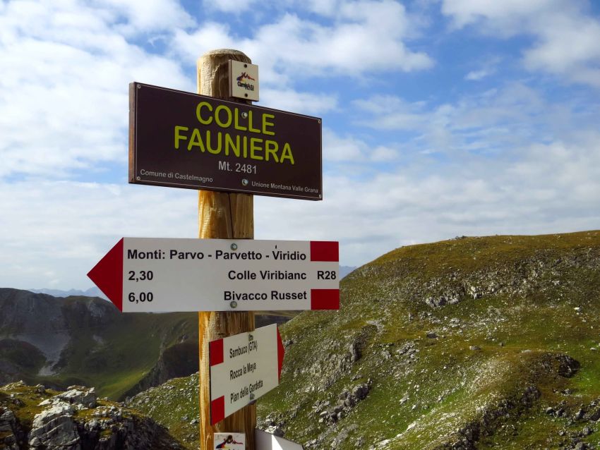 TREKKING DI PIU' GIORNI - La Curnis Auta - Castelmagno, Castelmagno (CN) - 
𝗟𝗮 𝗖𝘂𝗿𝗻𝗶𝘀 𝗔𝘂𝘁𝗮
Escursioni di più giorni sulla Curnis Auta
per conoscere uno degli angoli più autentici delle Alpi Occitane.
 


 Da martedì 15 a vene...