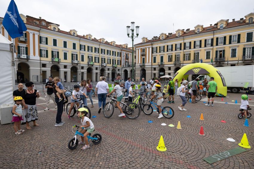 Cuneo Bike Festival - piazza Galimberti, Cuneo (CN) - Sesta edizione dell’evento promosso e organizzato dall’ufficio Mobilità del Comune di Cuneo insieme a numerosi partner. Da venerdì 25 a domenica 27 se...