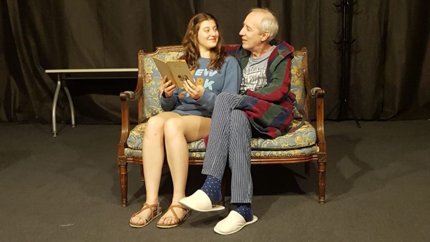 Un giardino di aranci fatti in casa (di Neil Simon) - Via Villafranca, 5 (teatro di Bosconero), Bosconero (TO) - “Un giardino di aranci fatti in casa” di Neil Simon, in scena al Teatro di Bosconero (To) venerdì 13 febbraio. Una brillante commedia tra ironia, affe...