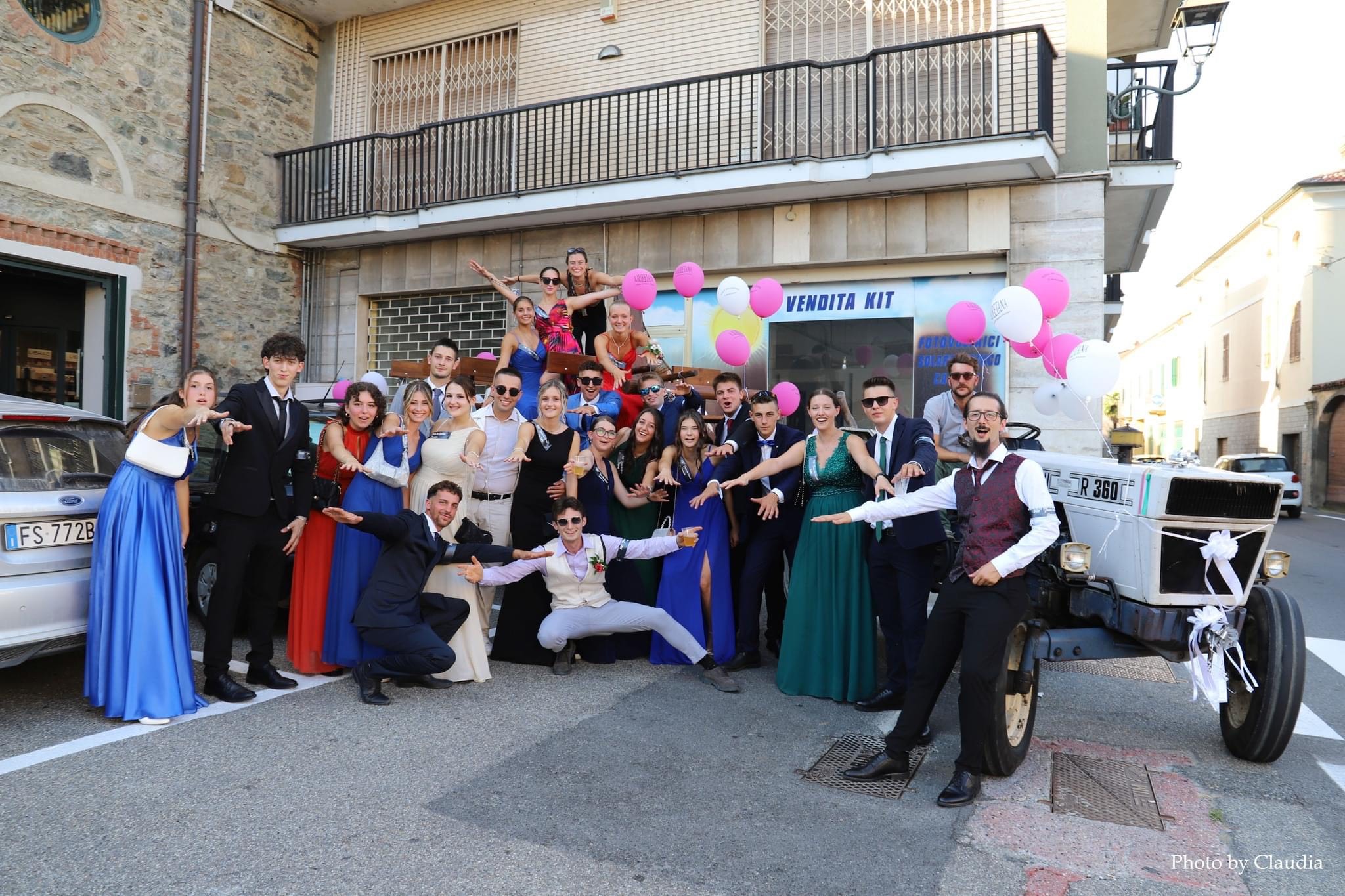 Festa dei Giovani - Via Giovanni Bosco 5, Cavaglià (BI) - 






Benvenuti alla storica Festa dei Giovani di Cavaglià!
Da oltre 500 anni, celebriamo l’estate con dieci giorni di eventi entusiasmanti, musica d...
