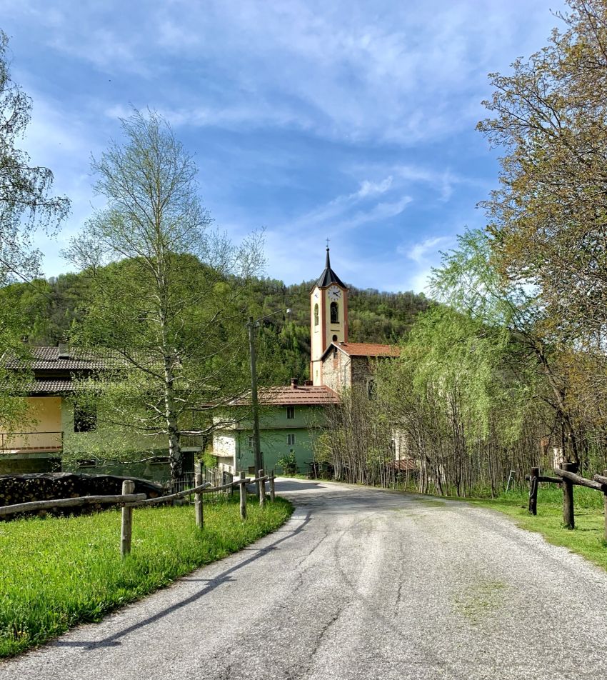 FESTA PATRONALE DI SAN PIETRO - Fraz. Vigna - Chiusa di Pesio, Chiusa di Pesio (CN) - Sabato 27 giugno in Fraz. Vigna di Chiusa di Pesio si celebra la festa patronale di San Pietro.