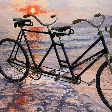Mostra d'arte - Centro citta', Sanremo (IM) - “Pedalando sulle onde”, la mostra ospitata al Teatro Ariston di Sanremo.
Un percorso espositivo che mette in dialogo arte, mare e biciclette storiche...