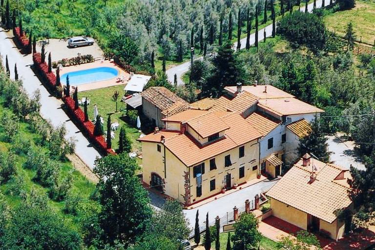 Welcome Summer: Tuscany Retreat (Girls Only) - Agriturismo Il Piastrino, Empoli (FI) - 

☀️ Ritiro Welcome Summer in Toscana: Yoga, Creatività e Connessione (Solo 10 Posti - Girls Only)
Stacca la spina. Rallenta il ritmo. Ritrova la tua...