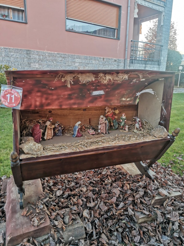 Stradafacendo... Natale - Vie del comune e delle frazioni, Piasco (CN) - Presepi ed Alberi di Natale artistici per le vie di Piasco.   
Dal 20 dicembre 2025 al 6 gennaio 2026, le vie di Piasco (CN) si trasformano in un perc...