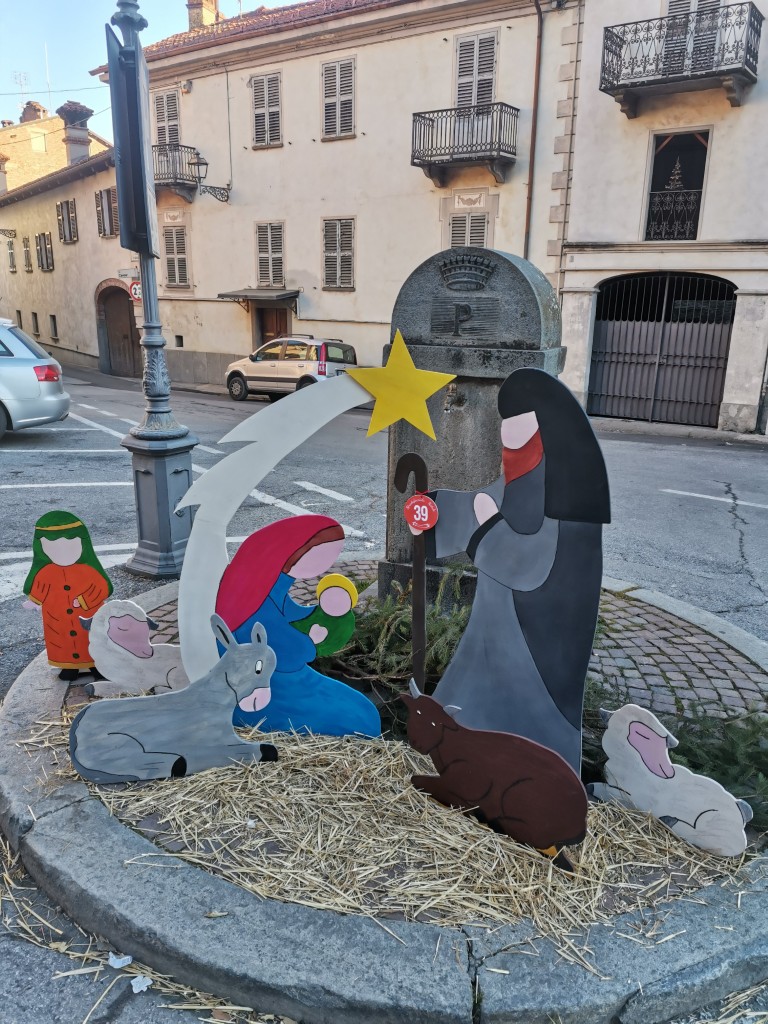 Stradafacendo... Natale - Vie del comune e delle frazioni, Piasco (CN) - Presepi ed Alberi di Natale artistici per le vie di Piasco.   
Dal 20 dicembre 2025 al 6 gennaio 2026, le vie di Piasco (CN) si trasformano in un perc...