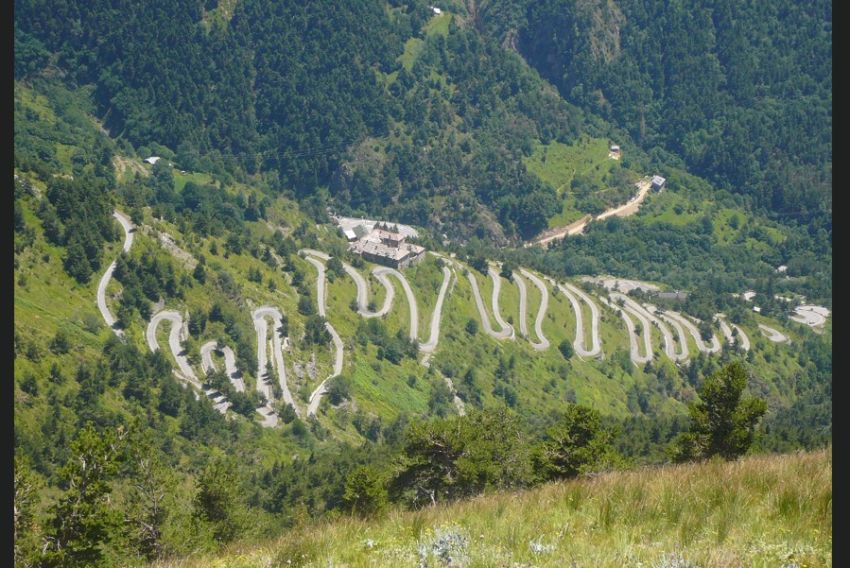 Tunnel del Tenda: Il 25 Aprile riapre il collegamento strategico verso la Costa Azzurra - Colle di Tenda, Limone Piemonte (CN) - Una notizia attesa per viaggiatori, turisti e pendolari riguarda il Tunnel del Tenda, per il quale è prevista la conclusione degli attuali lavori stru...
