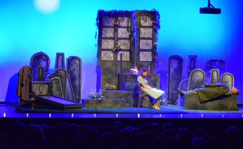 “Avevamo un appuntamento”, commedia tenera e surreale che parla della vita attraverso la morte, in scena venerdì 13 e sabato 14 febbraio 2026 al teatro San Paolo di Rivoli (To) - teatro San Paolo di Rivoli (To), Rivoli (TO) - “Avevamo un appuntamento”, commedia tenera e surreale che parla della vita attraverso la morte, in scena venerdì 13 e sabato 14 febbraio 2026 al teatr...