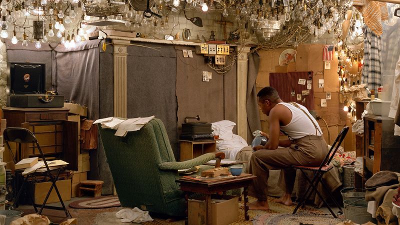 Jeff Wall. Photographs - Gallerie d’Italia di Intesa Sanpaolo, Piazza San Carlo 156, Torino (TO) - La mostra rappresenta un’importante occasione per presentare al pubblico una vasta rassegna dedicata all’opera di Jeff Wall, esplorandone ogni aspetto...