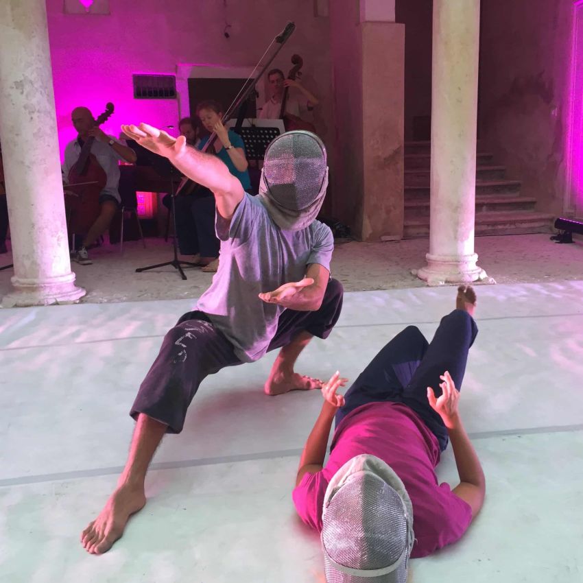 Il combattimento di Tancredi e Clorinda + Puzzle - Teatro Toselli, Cuneo (CN) - Il combattimento di Tancredi e Clorinda | Gruppo e-MotionIl madrigale di Claudio Monteverdi affronta temi quanto mai attuali: guerra, pregiudizio e am...