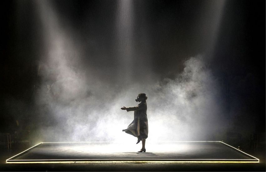 LA STORIA - Teatro Toselli, Cuneo (CN) - liberamente ispirato a La storia di Elsa Morantedrammaturgia Marco Archettiregia Fausto Cabracon Franca Penone, Alberto Onofrietti, Francesco Sferrazz...