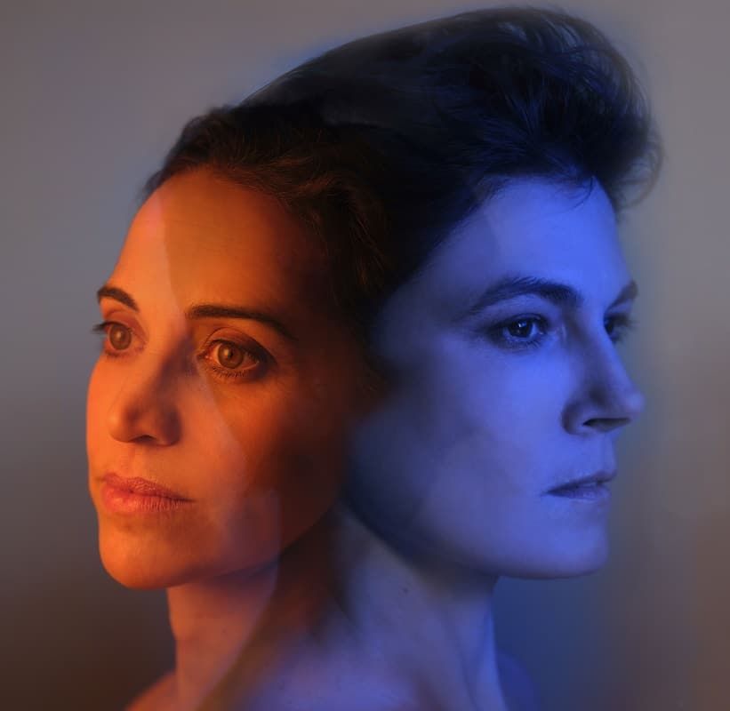 GUARDA LE LUCI, AMORE MIO - Teatro Toselli, Cuneo (CN) - Spettacolo audiodescritto tratto dall’omonimo libro di Annie Ernauxcon Valeria Solarino e Silvia Galleranoriduzione drammaturgica Lorenzo Flabbi e Mic...