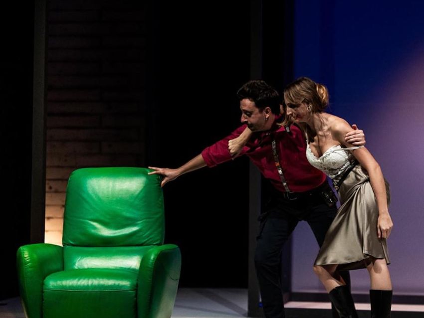 MAMMUT - SOMS, Racconigi (CN) - Giovedì 14 dicembre, alle ore 21.00, nell'ambito della rassegna Raccordi del Progetto Cantoregi, sul palco della SOMS di Racconigi andrà in scena lo s...