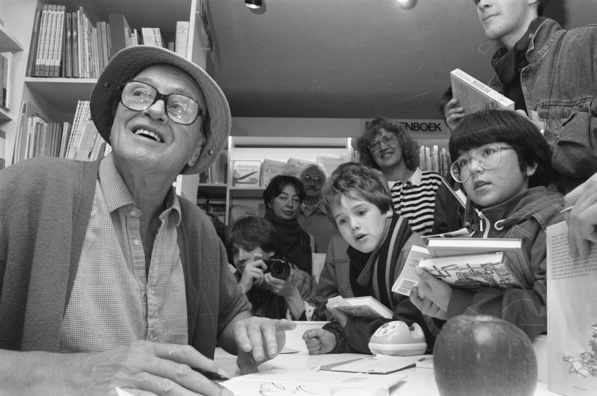 Una splenderrima collaborazione. roald dahl & quentin blake - Spazio Innovazione, via Roma 17, Cuneo (CN) - Venerdì 2 ottobre alle ore 17.00 apre al pubblico a Cuneo la mostra “Roald Dahl & Quentin Blake. Una Splenderrima Collaborazione”, promossa da CRC Inn...